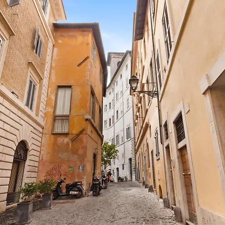 Navona Charming By Romeloft *